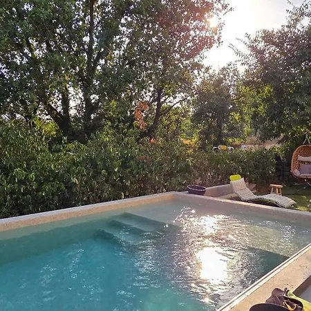 Alloggio in famiglia Belle Piscine, Grande Avec Douche 15 Minutes De Perpignan Et De L Espagne *